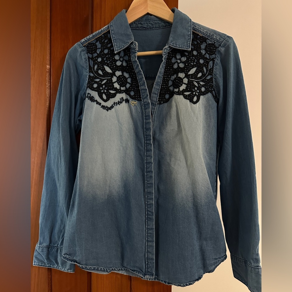 Desingual Jean shirt